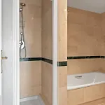 Appartement Awesome 3 Bedroom Apart. W/ 4 Terraces, Pool & Parking Marbella