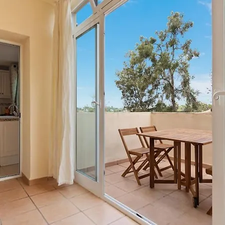 Lejlighed Awesome 3 Bedroom Apart. W/ 4 Terraces, Pool & Parking