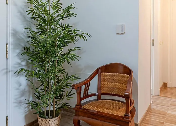 Awesome 3 Bedroom Apart. W/ 4 Terraces, Pool & Parking * Marbella